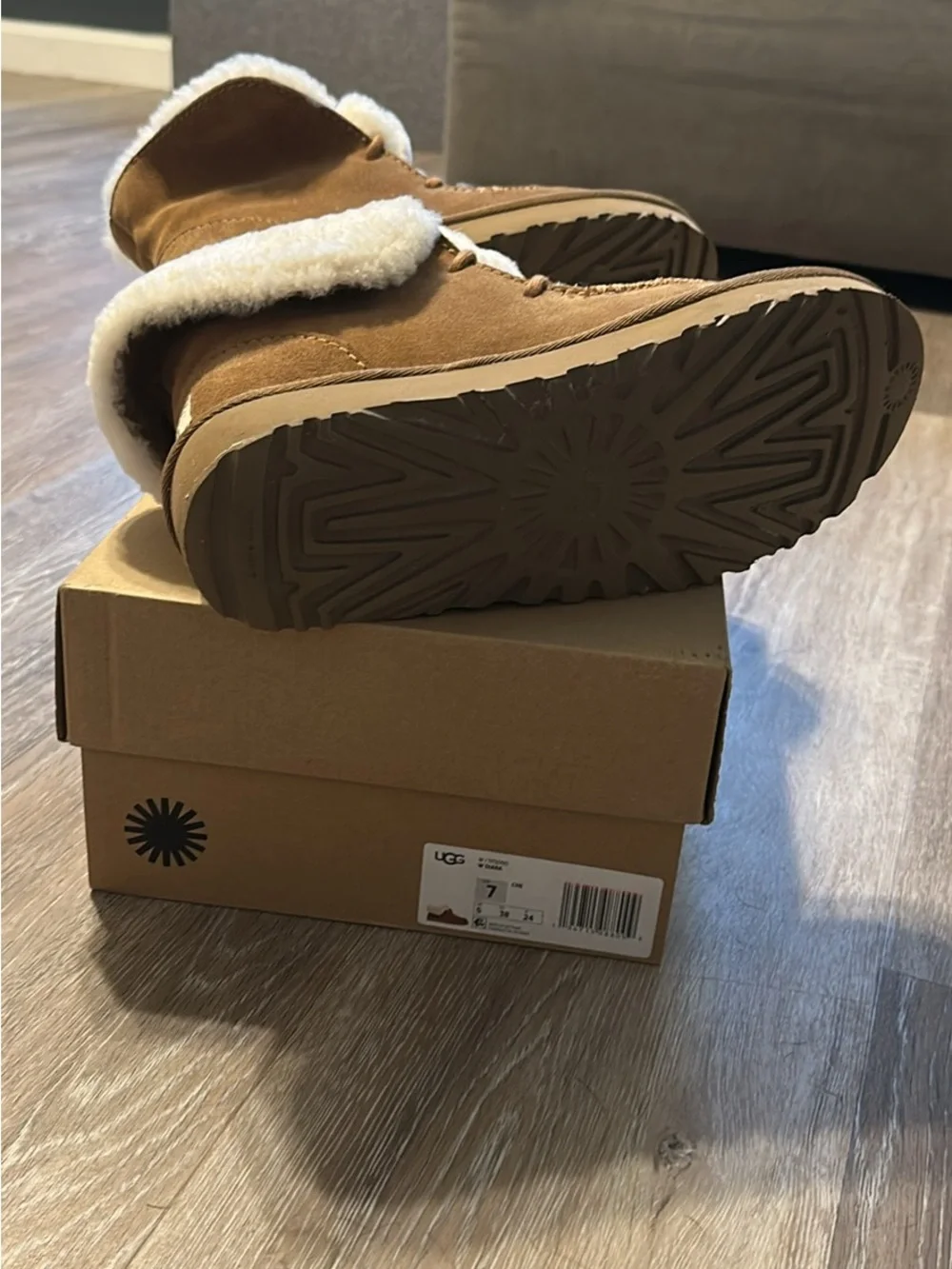 UGG never worn